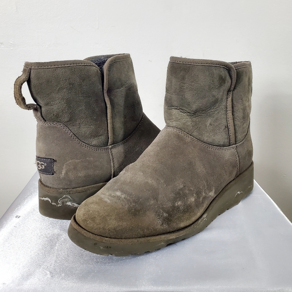 UGG Classic Mini Boots Sheepskin Shearling